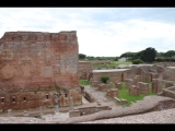 03906 ostia - regio i - insula iv - domus di giove e ganimede (i,iv,2) - blick von der dachterasse ri regio i insula v-vi - re - portico est e ovest di pio ix and loggias (i,v,2 - i,vi,1).jpg